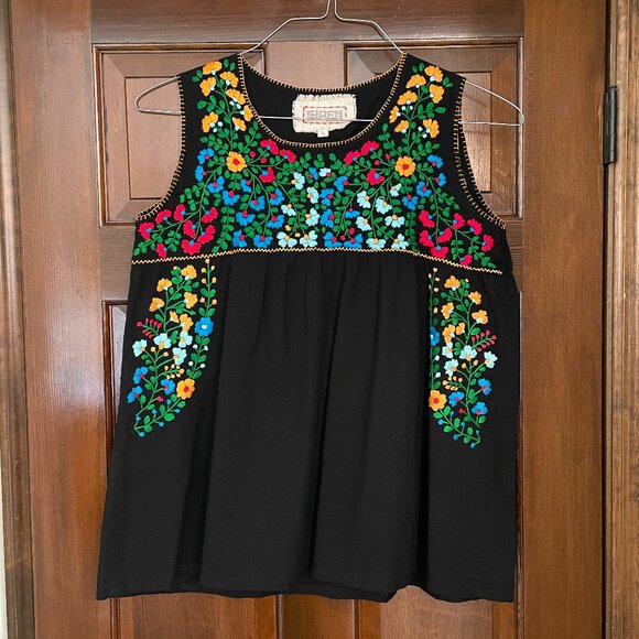Siren Tops - NWOT Size Large Siren La Sirena hand-embroidered Mexican style peasant top